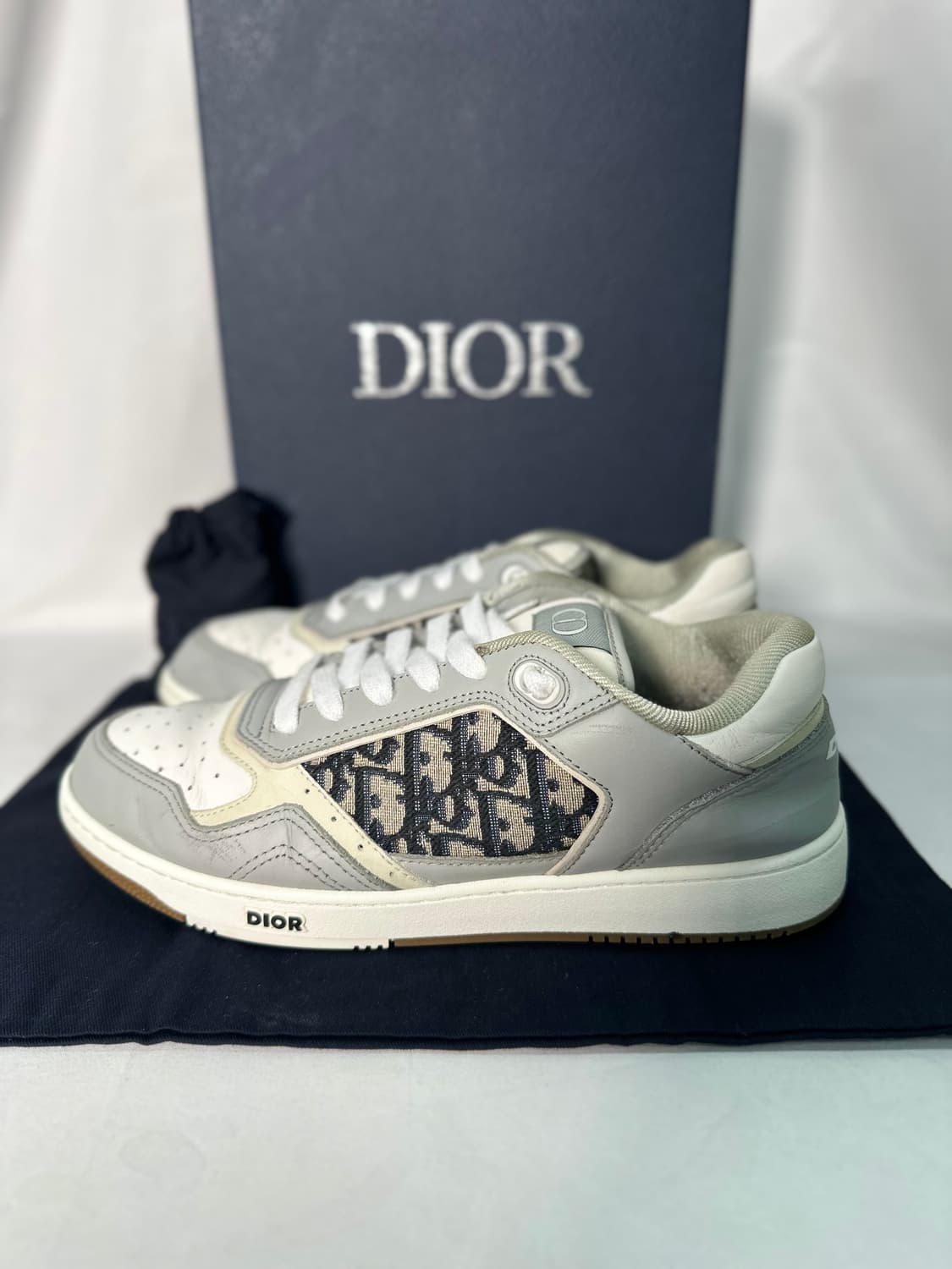 [정품] 디올 B27 스니커즈 그레이 42사이즈 상품이미지3