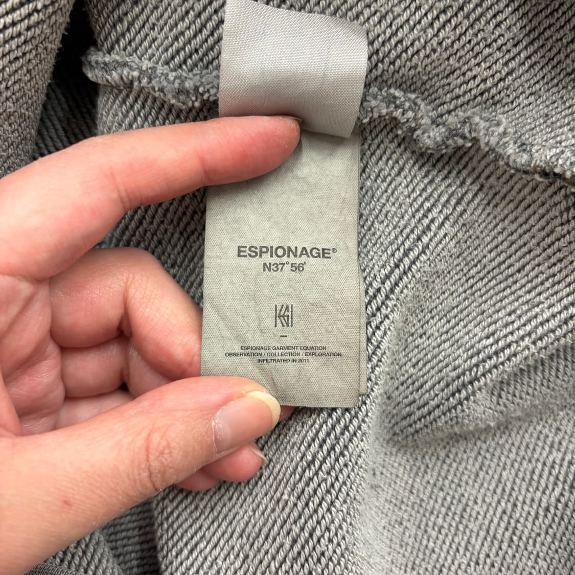 에스피오나지 그레이 맨투맨(L) 상품이미지9