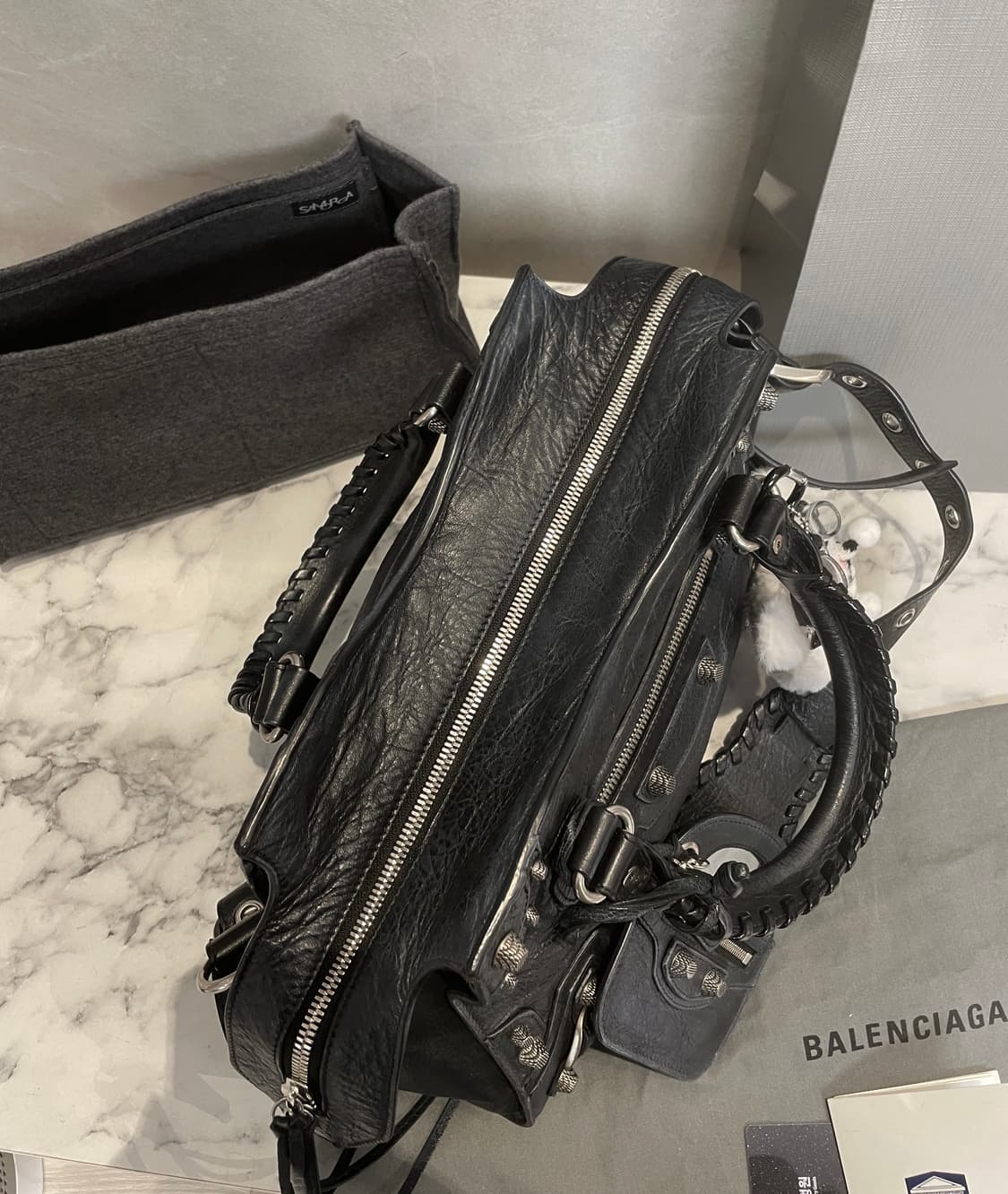 정품 발렌시아가 네오카골 스몰 블랙 상품이미지8