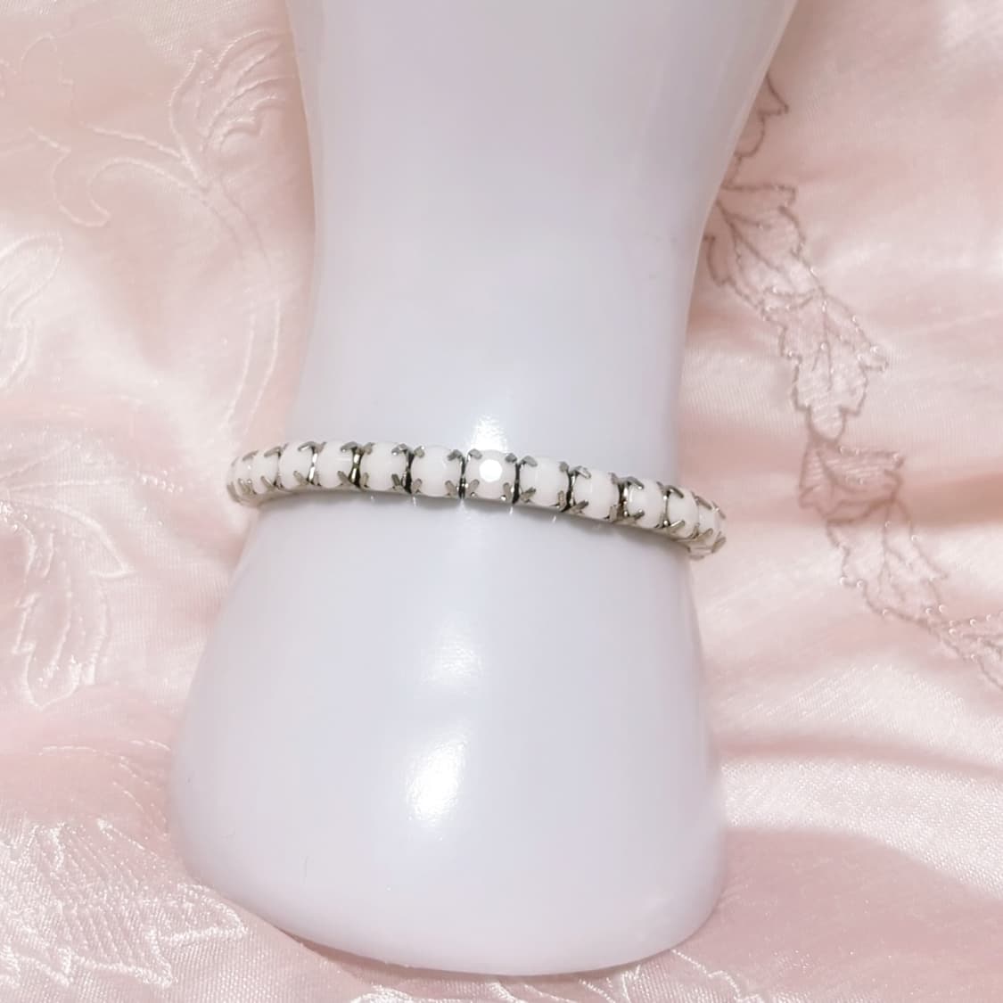 (이체시에눌) 일본 히메갸루 생화이트 핀터깔 큐빅 밴딩 큐빅 팔찌  상품이미지1