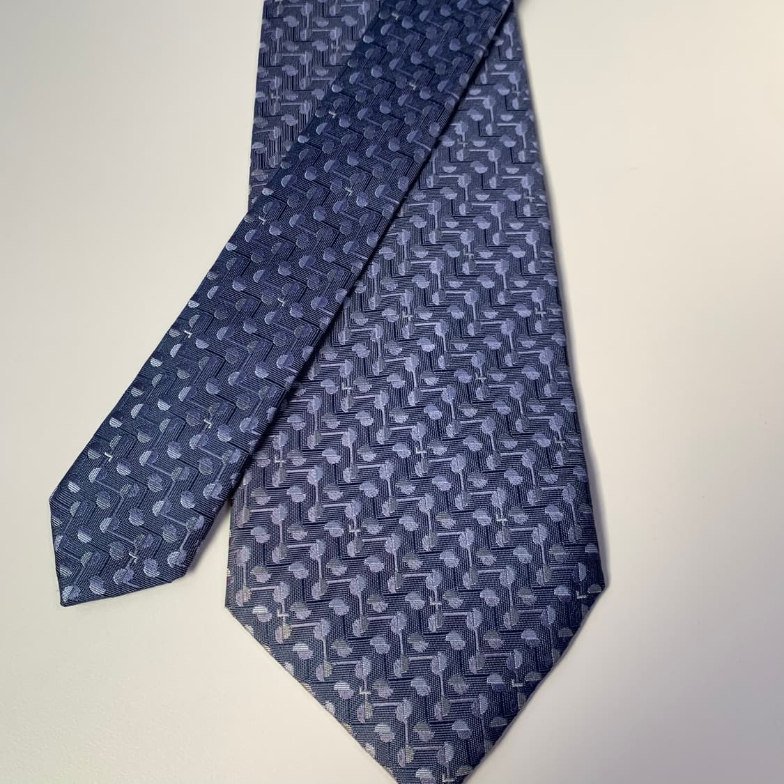 란셀(LANCEL) 프랑스 100실크 명품넥타이 네이비컬러 A+등급 상품이미지3