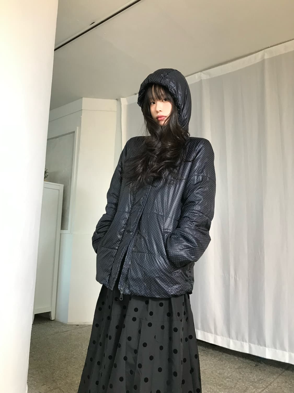 블랙 도트 패딩자켓 상품이미지1