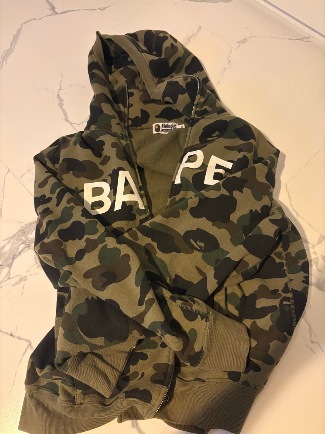 베이프 후드집업 상품이미지1