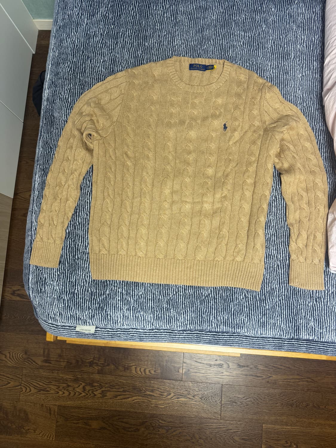 폴로니트 상품이미지1