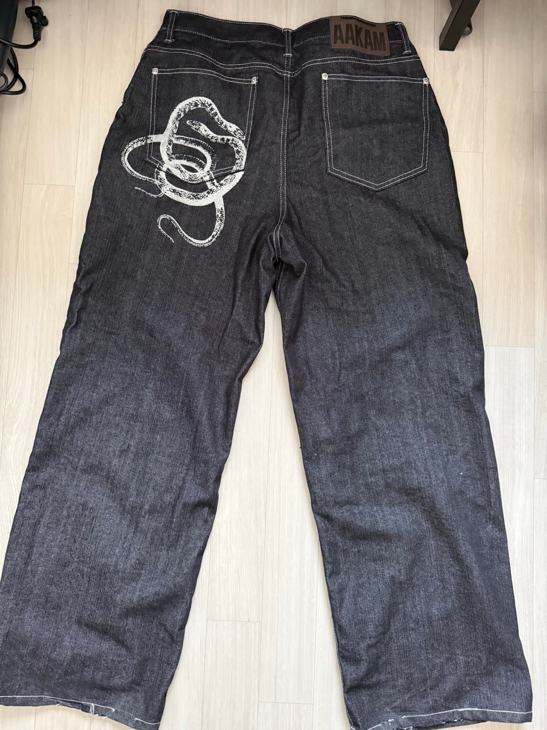 [2] aakam Snake Printed Denim Pants (Bla 상품이미지2