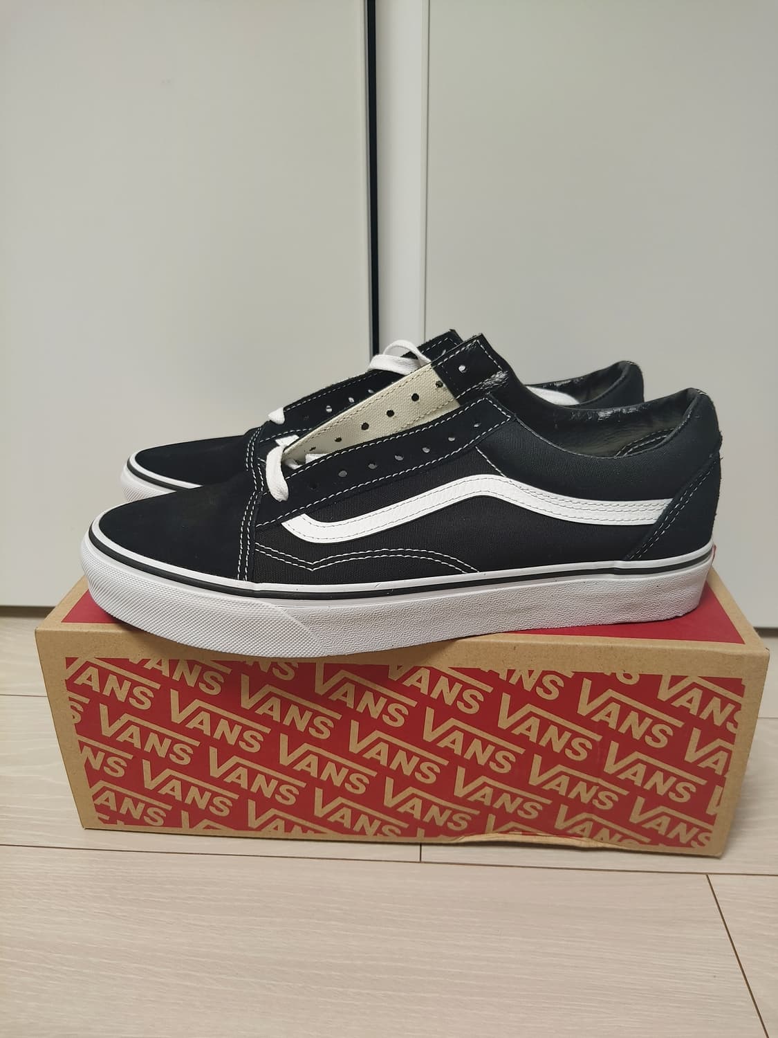 새상품 반스 올드스쿨 270 상품이미지2