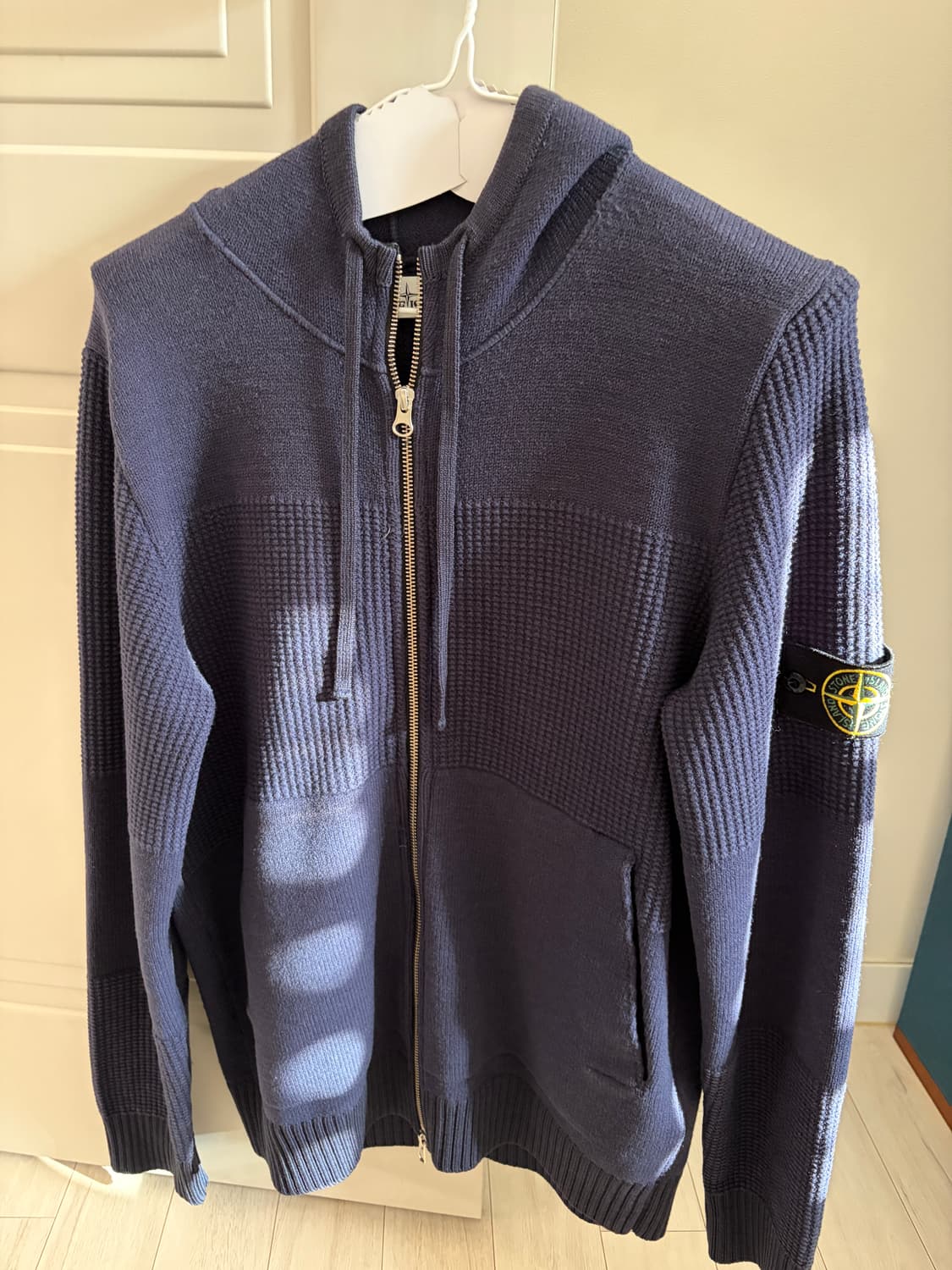 스톤아일랜드 니트집업 L 상품이미지1