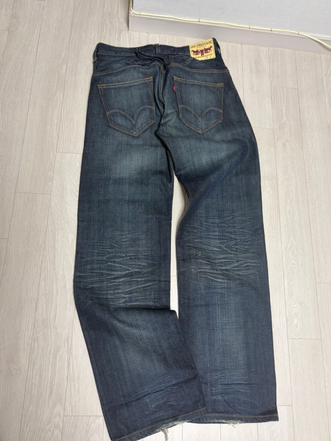 Levis 리바이스 503 루즈 핏 워시드 데님 상품이미지10