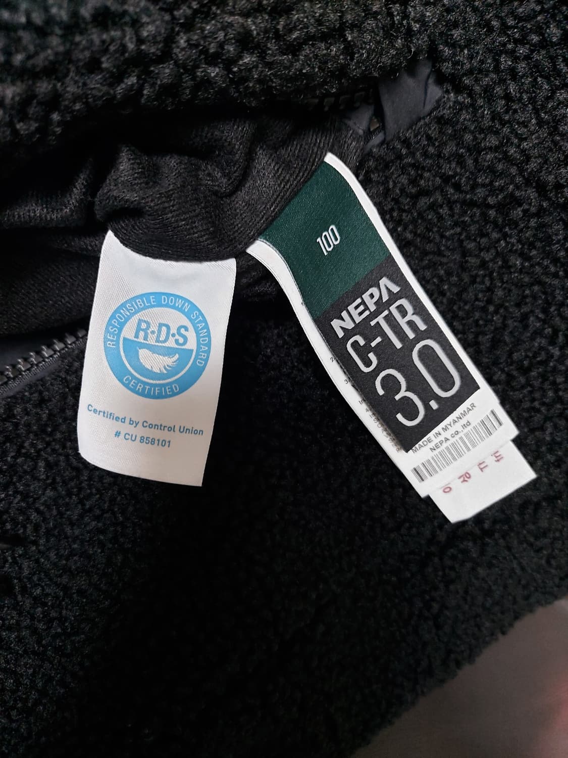 네파 듀오 리버시블 구스다운 뽀글이 양면 자켓 (100)
 상품이미지8