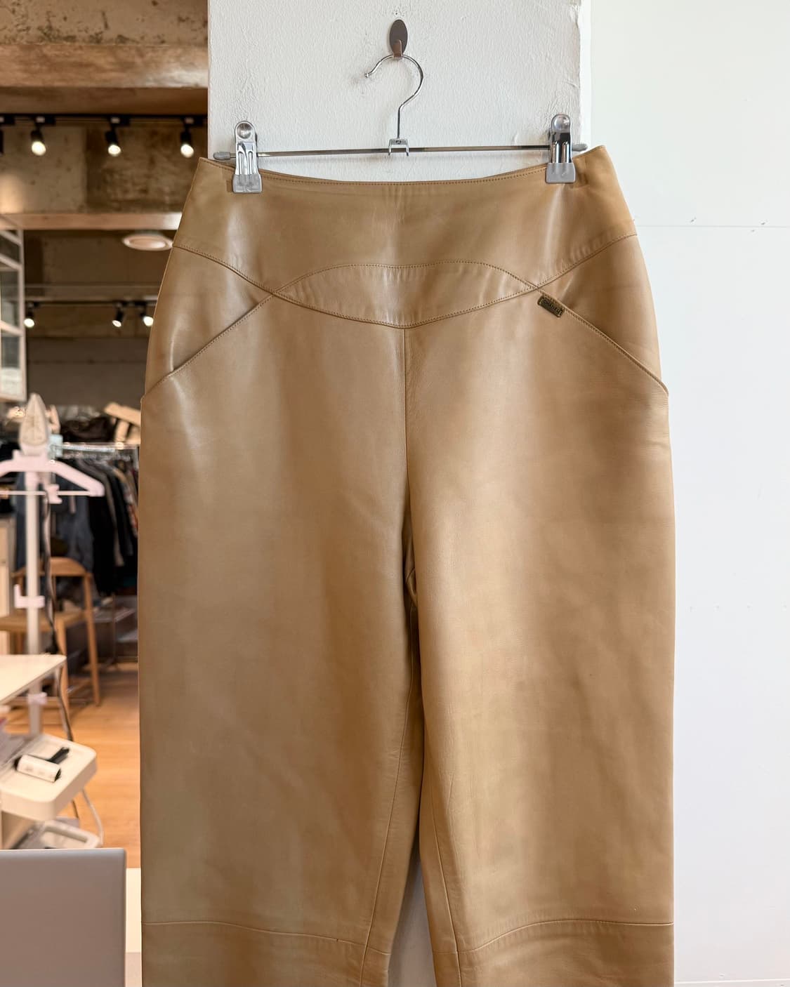 샤넬 베이지 램스킨 레더 팬츠  상품이미지3