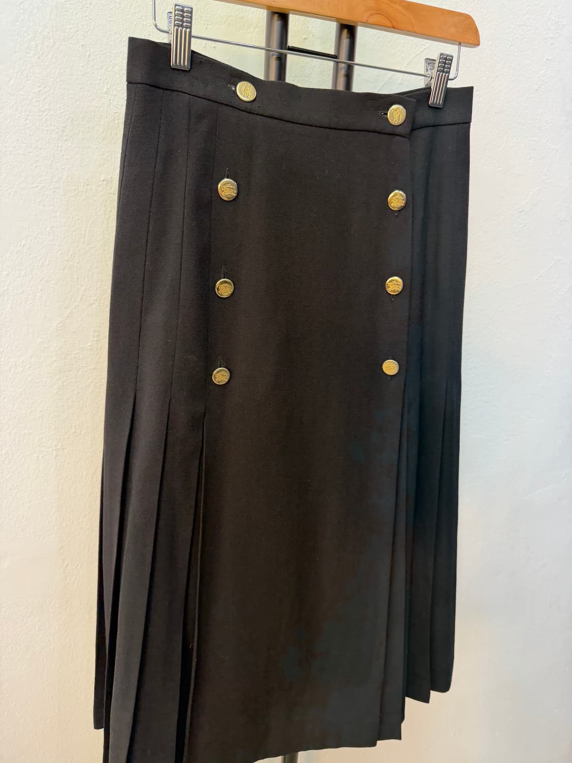 정품) 버버리 블랙 금장 버튼 스커트 26 상품이미지2