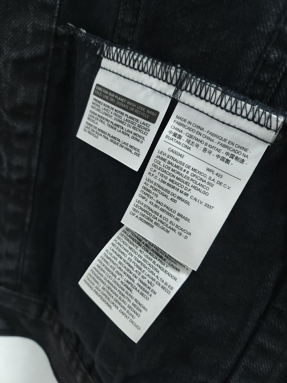 (빈티지) 리바이스 블랙 데님 트러커 워싱 자켓 105-110 XXL 상품이미지8