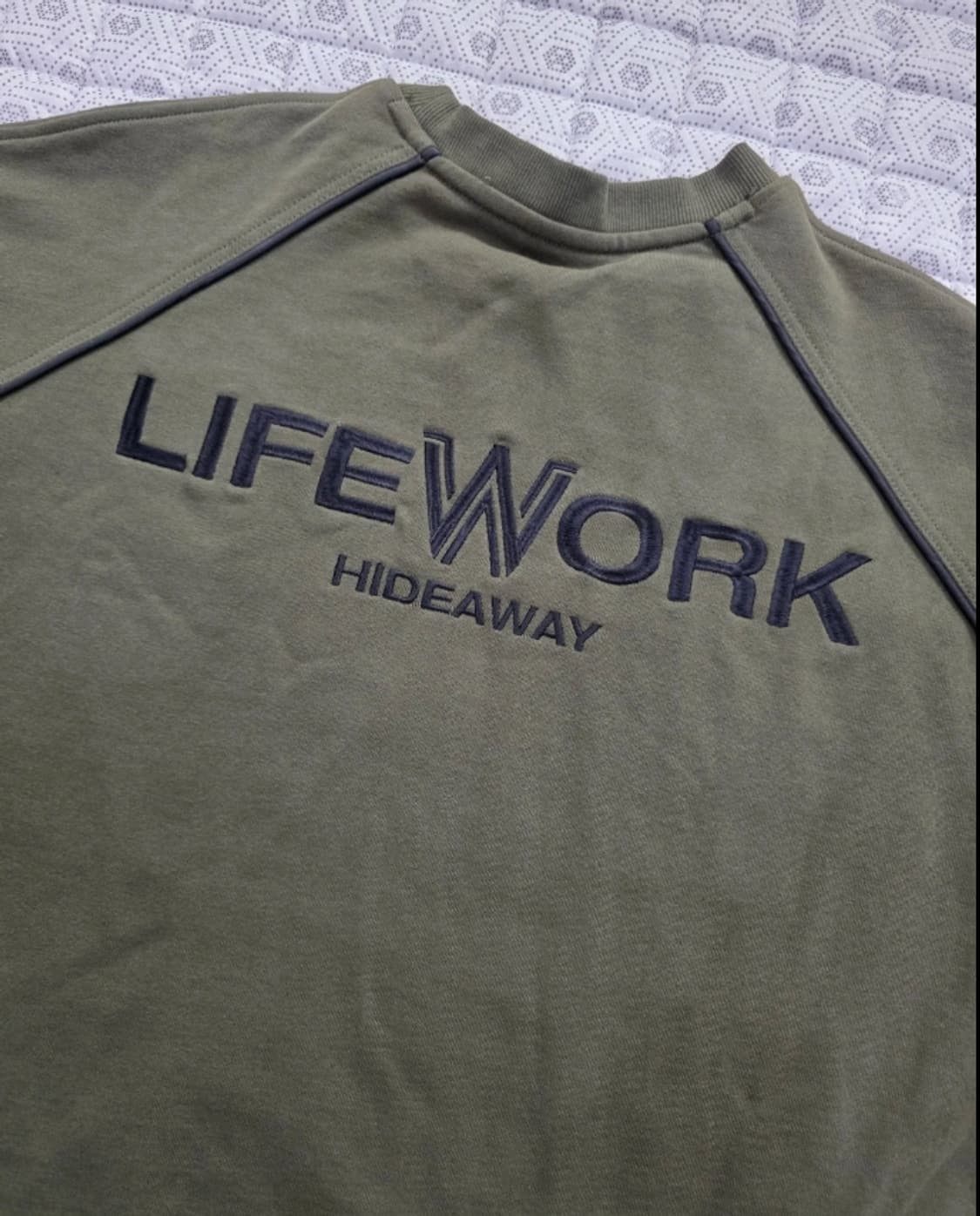 라이프워크 카키색 맨투맨 100 상품이미지5