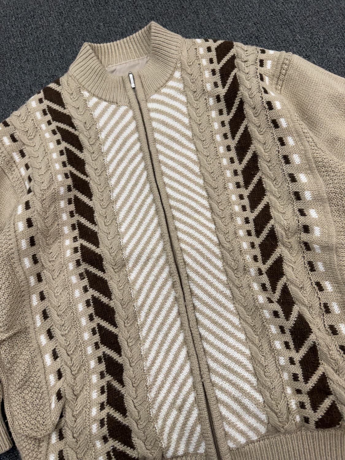 L)Japanese vintage 패턴 베이지 니트집업 상품이미지3