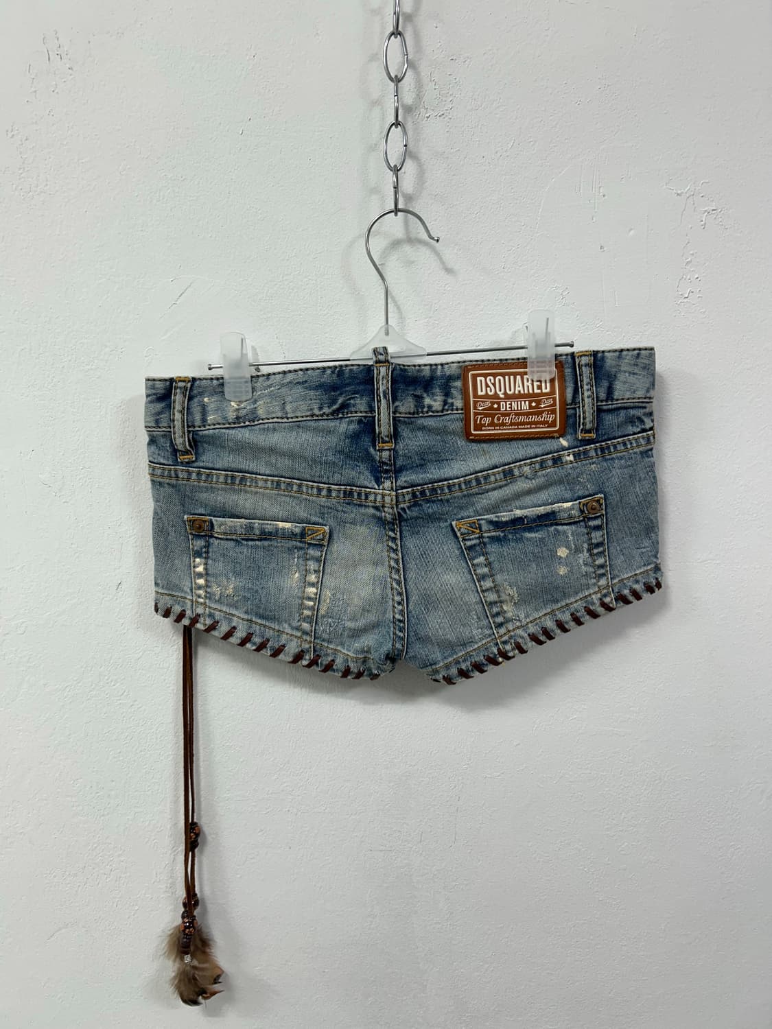 [DSQUARED] 디스퀘어드 웨스턴 테슬 y2k 데님 숏츠 상품이미지4