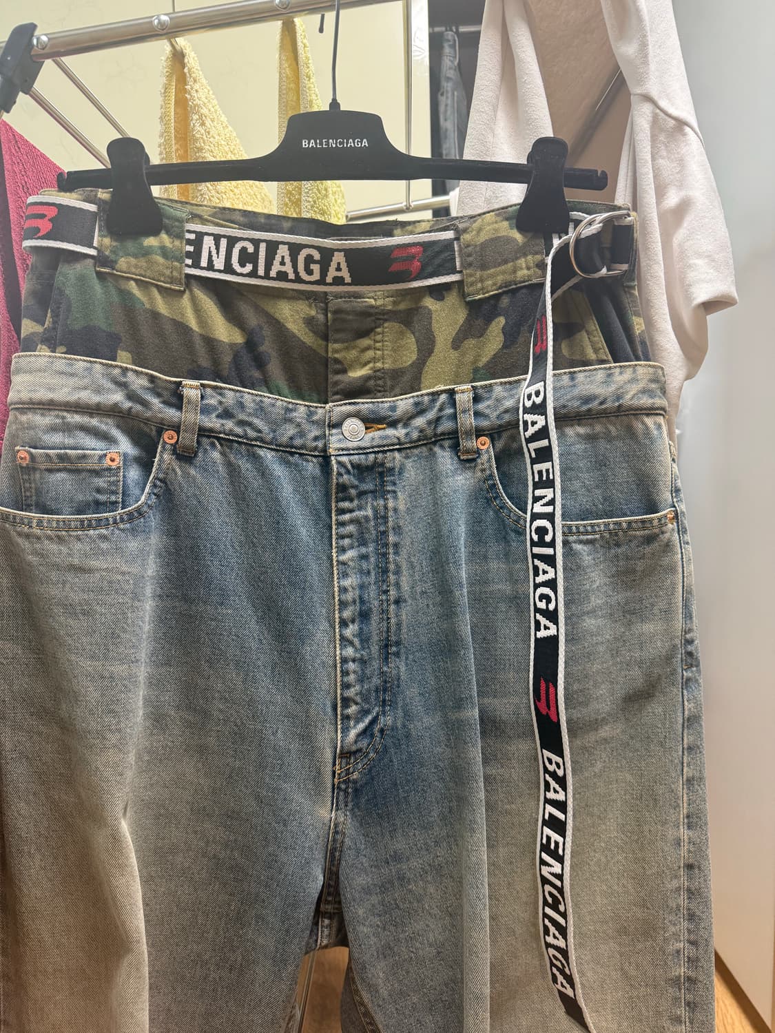 발렌시아가 카모레이어드진 상품이미지1