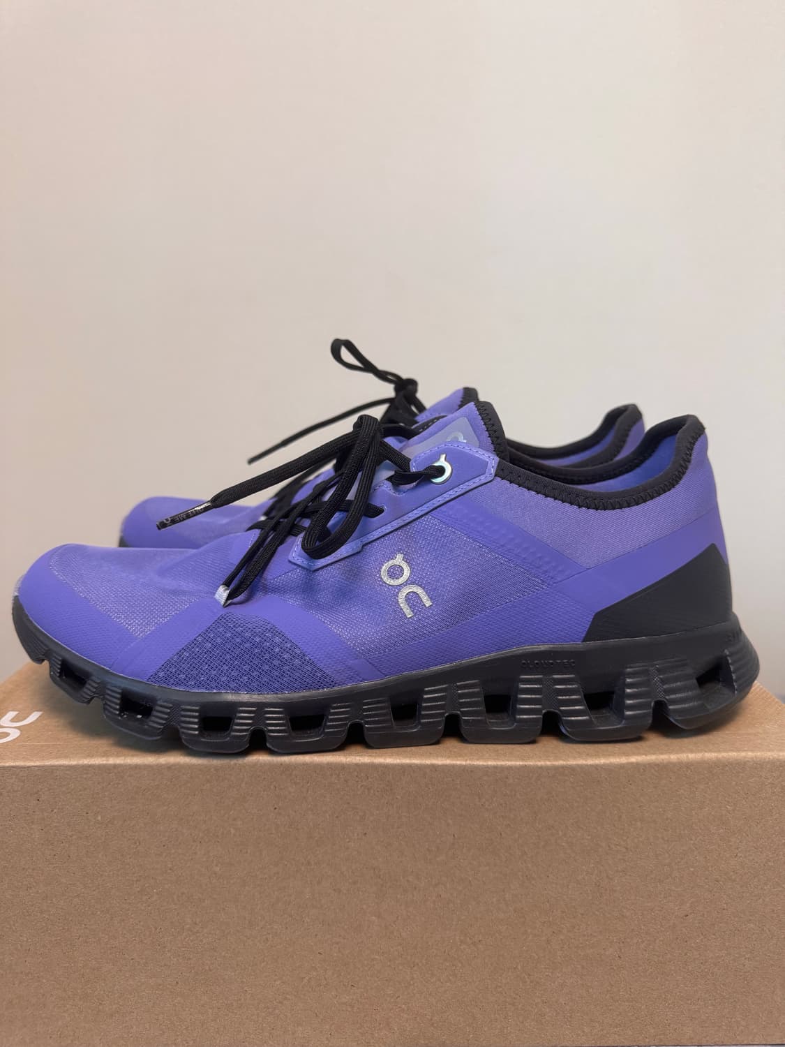 온 러닝 클라우드 X 3 AD 블루베리 블랙 상품이미지1