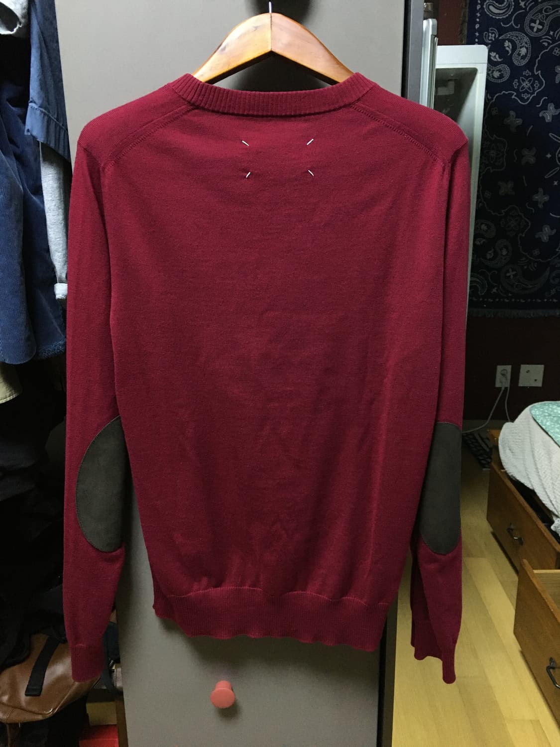 마르지엘라 엘보우 패치 버건디 니트 상품이미지2