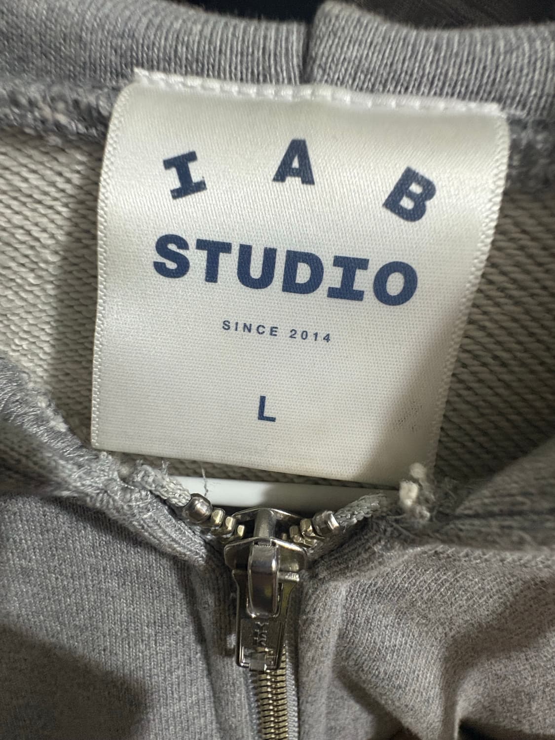 아이앱 후드집업 상품이미지2