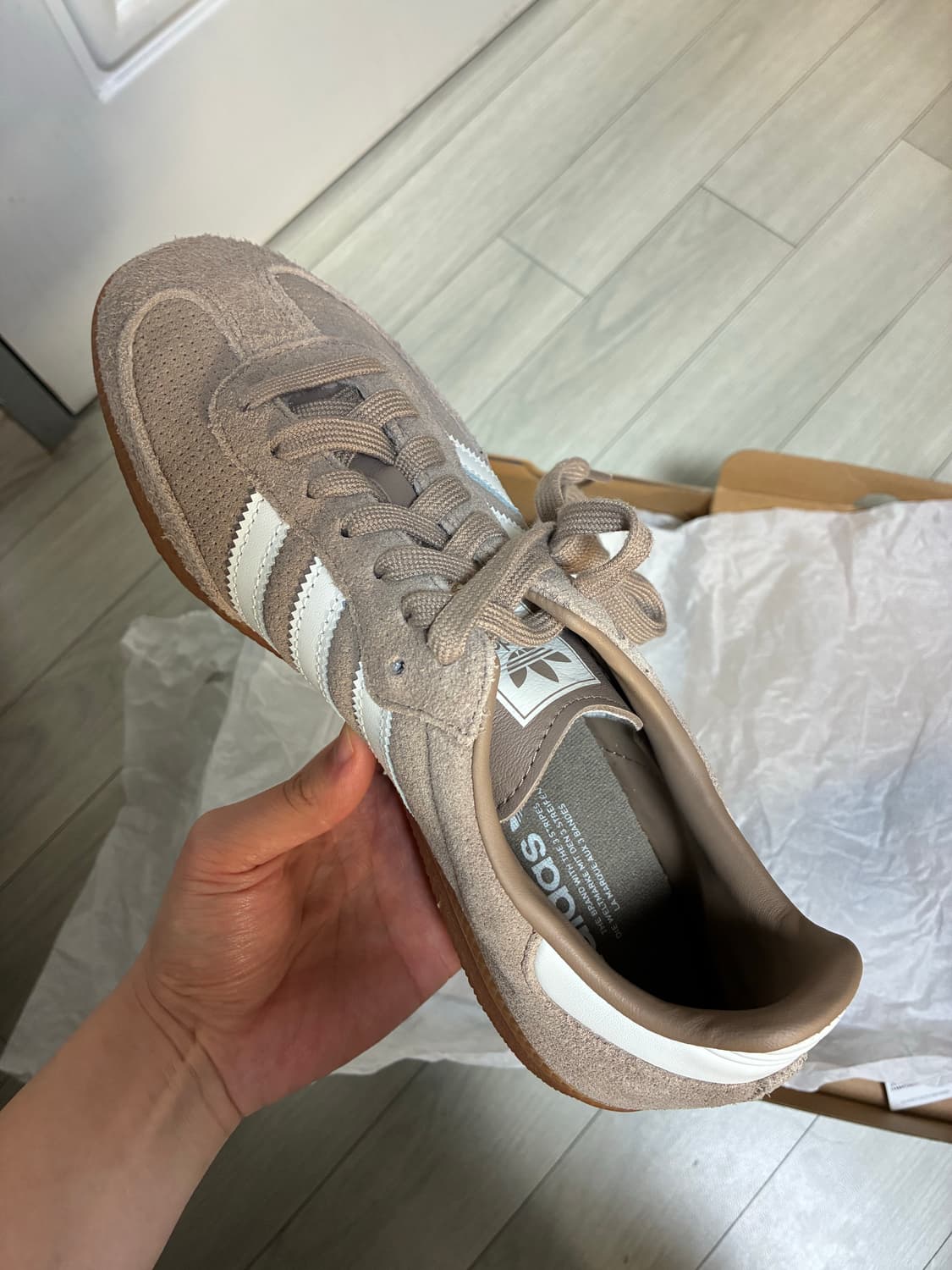 아디다스 삼바 OG 초키 브라운 코어 화이트 상품이미지3