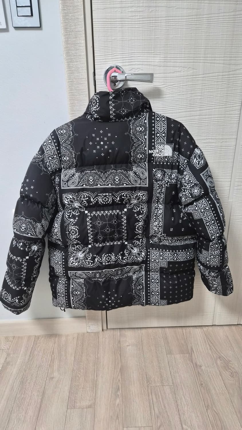 노스페이스 눕시 노벨티 다운 패딩 블랙 L 거의 새것 상품이미지2