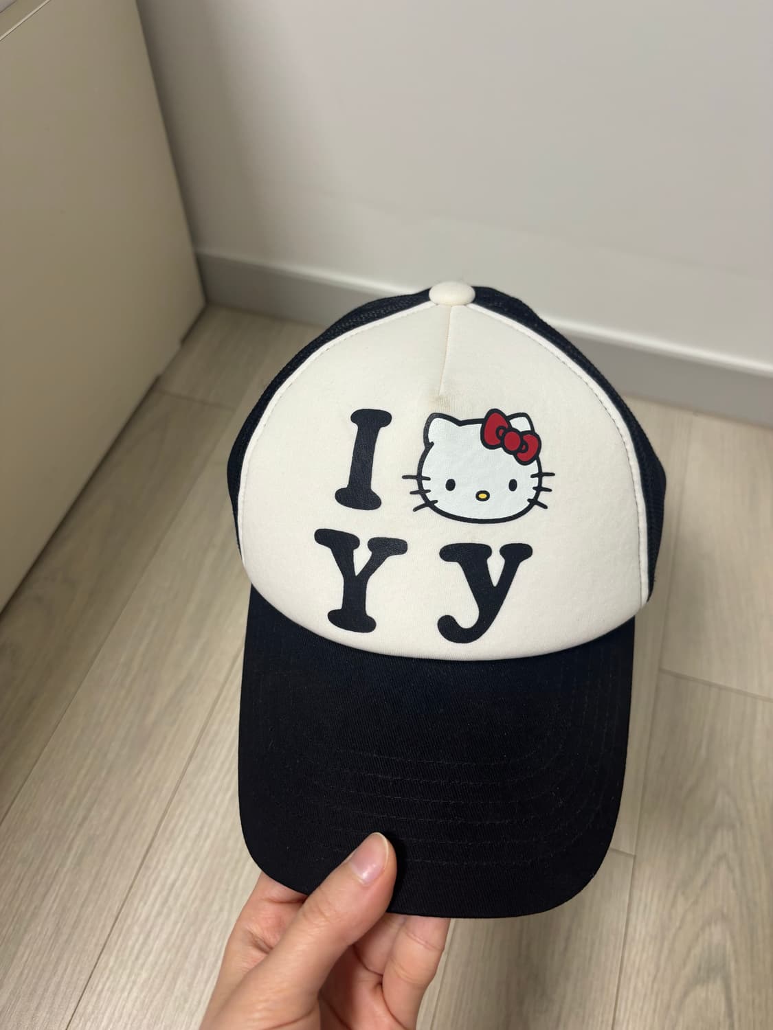 오픈 Yy x 헬로키티 트러커캡 블랙 상품이미지2