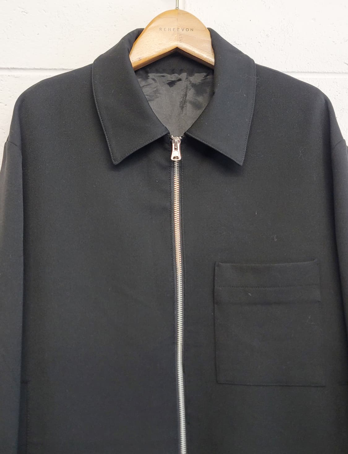 [105.XL] 무신사스탠다드 투웨이지퍼 릴렉스드 포켓 미니멀자켓 판매 상품이미지4