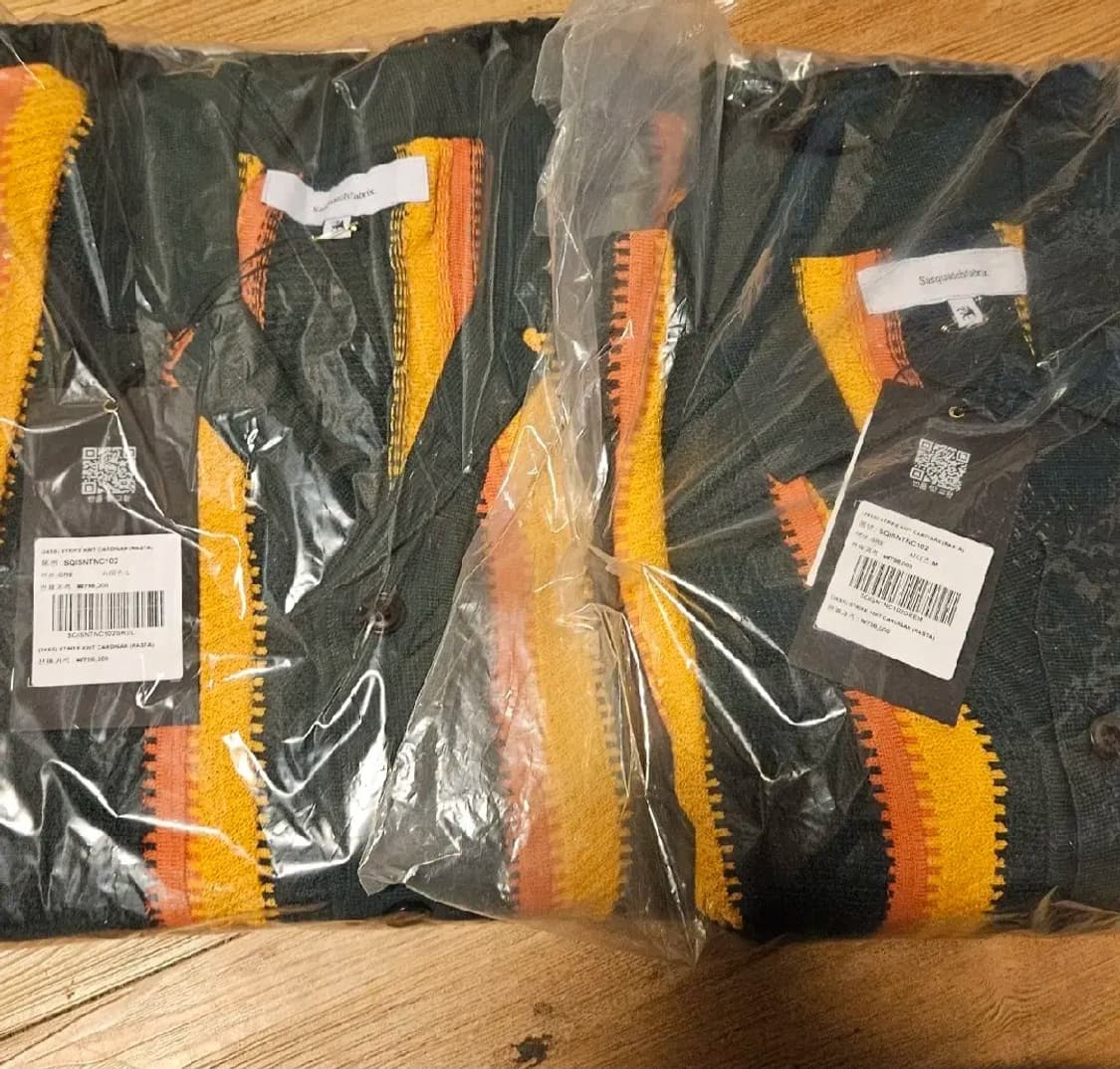 정품 새상품 M,L,XL 사스콰치 패브릭스 스트라이프 니트 가디건 상품이미지3