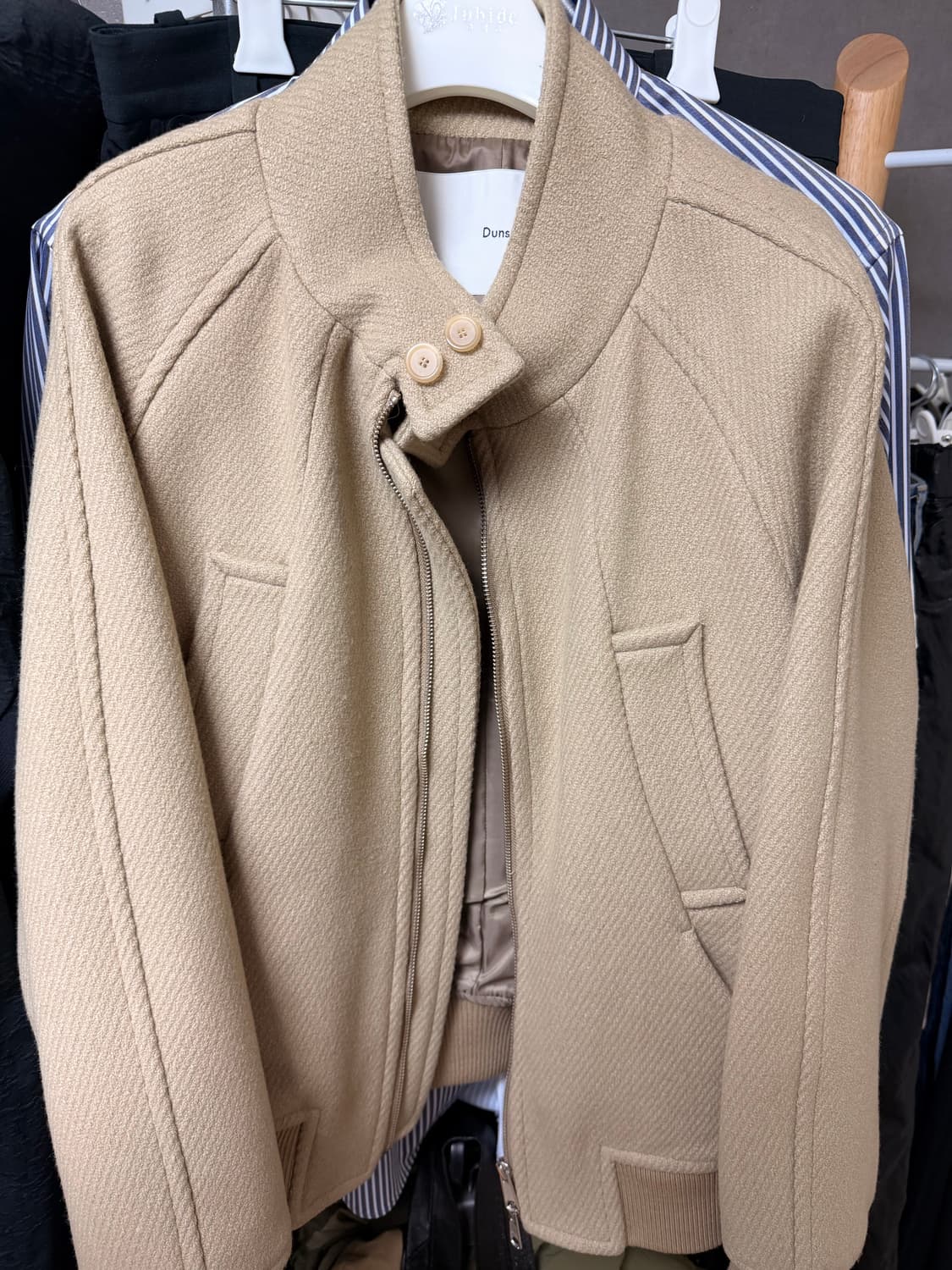 던스트 다이애그널 울 해링턴 자켓 M 사이즈 판매합니다 상품이미지2