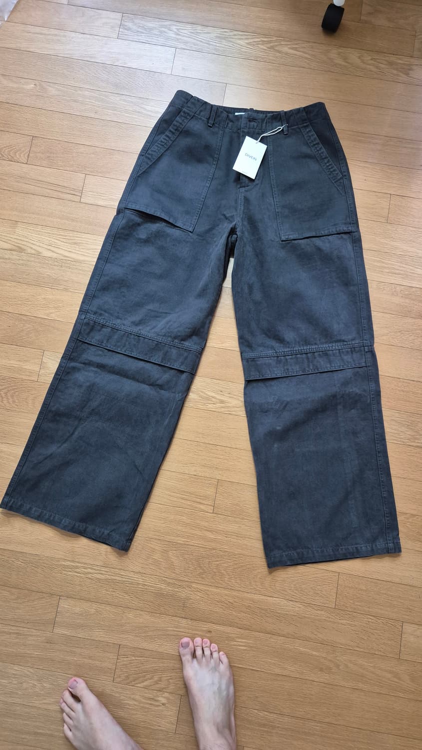 다이브인 워시드퍼티그 팬츠 1사이즈 차콜 새상품 상품이미지3