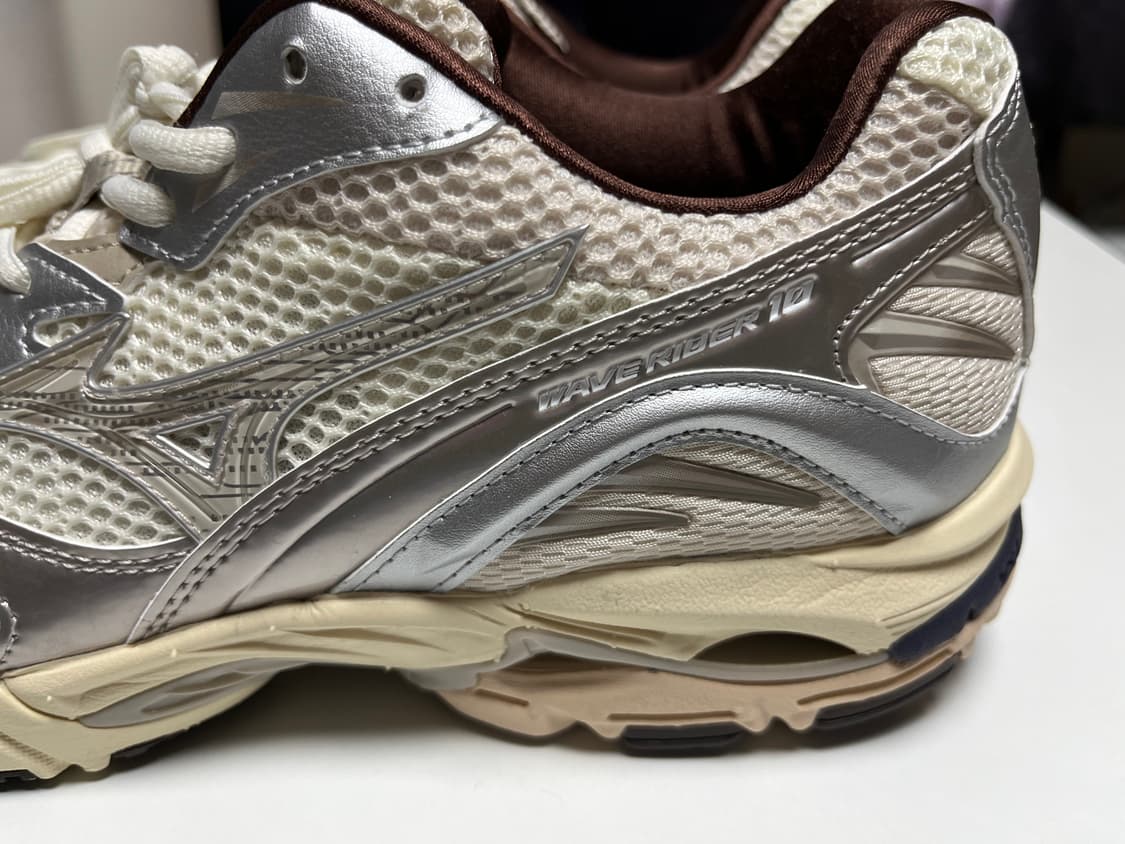 미즈노 웨이브 라이더 10 상품이미지4