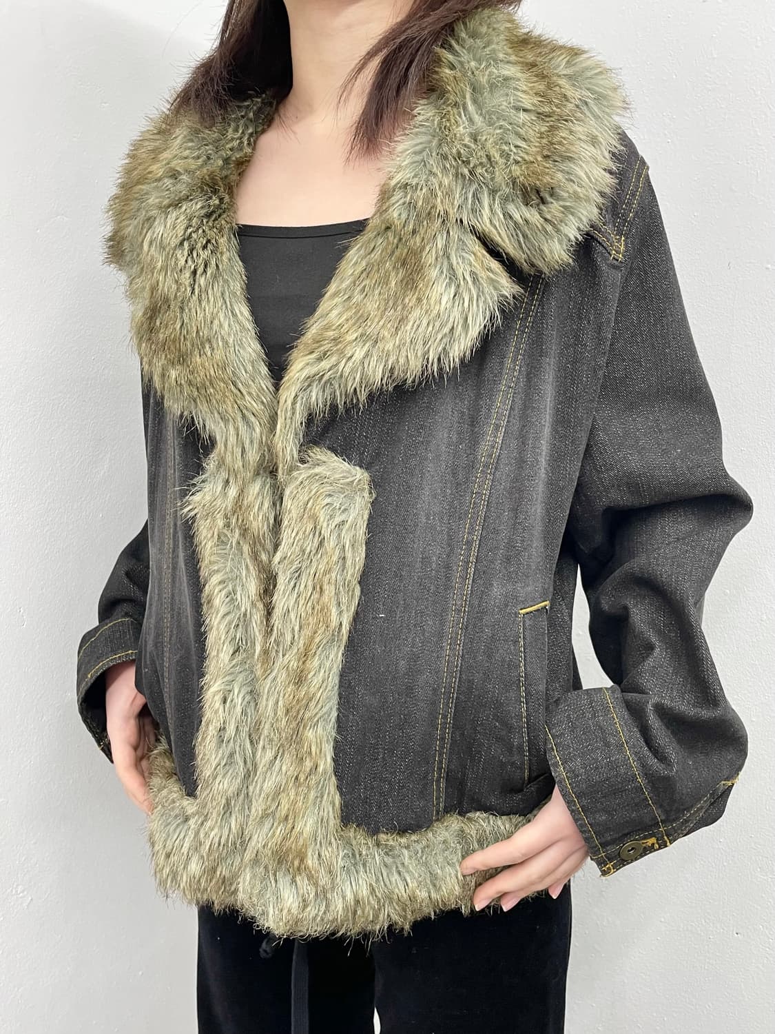 y2k 퍼 트리밍 데님 자켓  상품이미지1