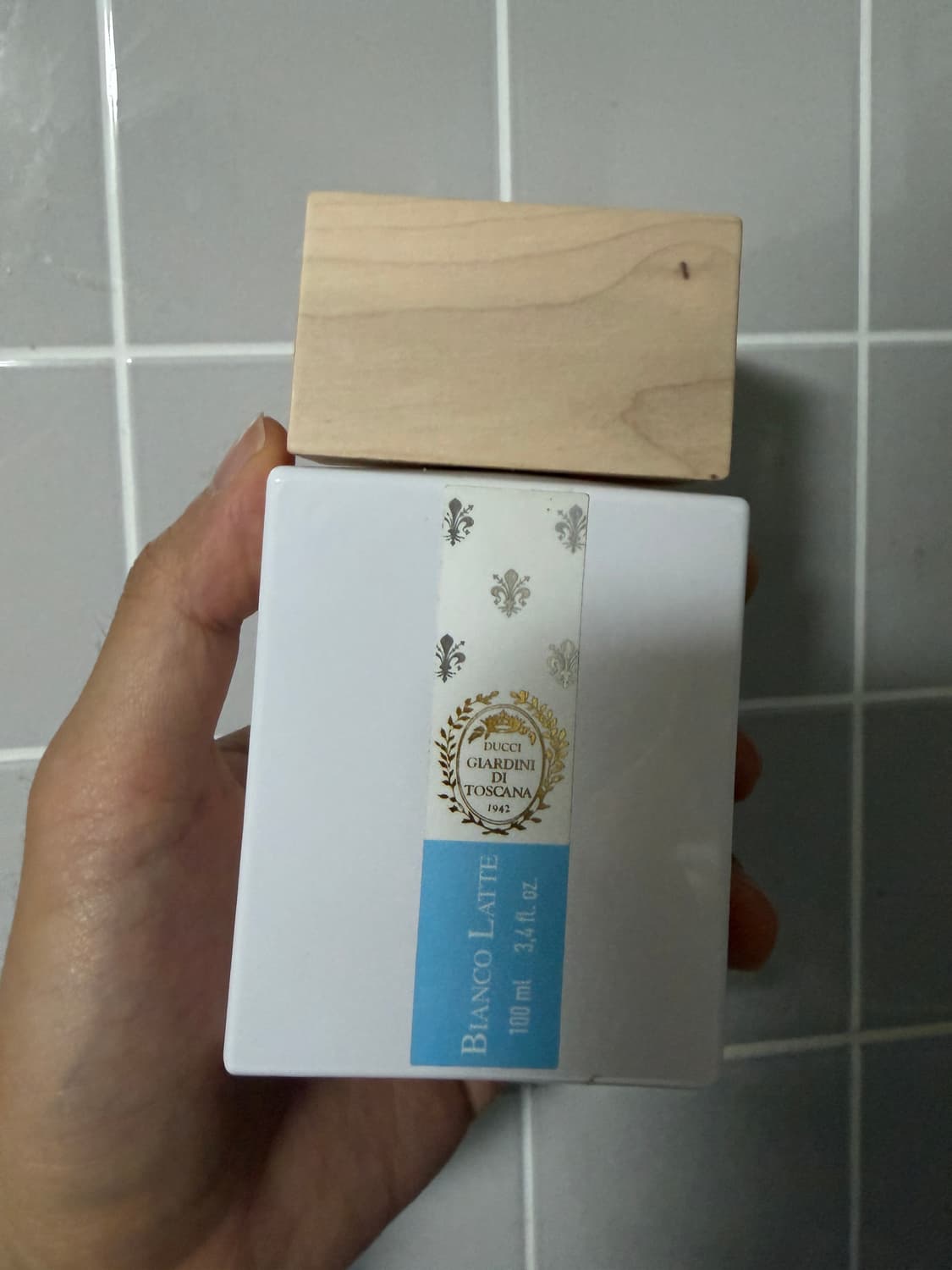 [풀박스 정품] 자르디니 디 토스카나 비앙코라떼 100ml 상품이미지1