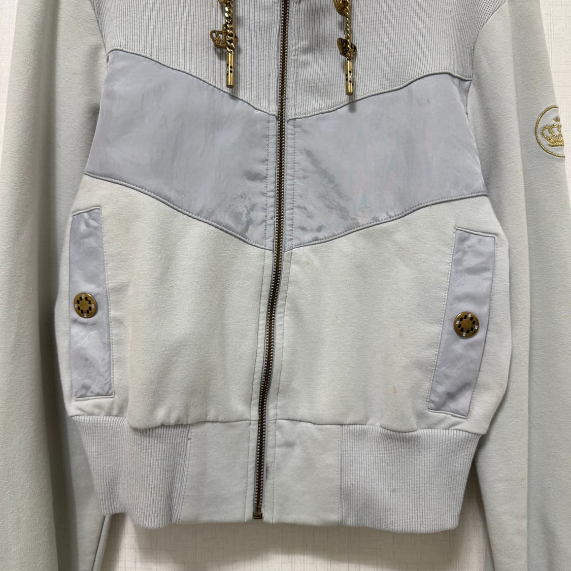 아디다스 미시엘리엇 콜라보 한정판 져지 민트 그레이 그레이 골드 왕관 상품이미지3