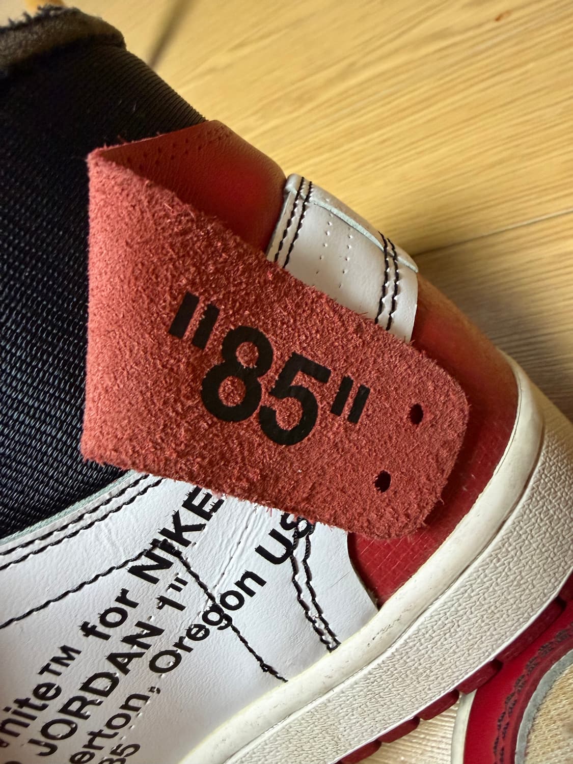 조던1 오프화이트 시카고 265사이즈 (나코탭) 상품이미지4