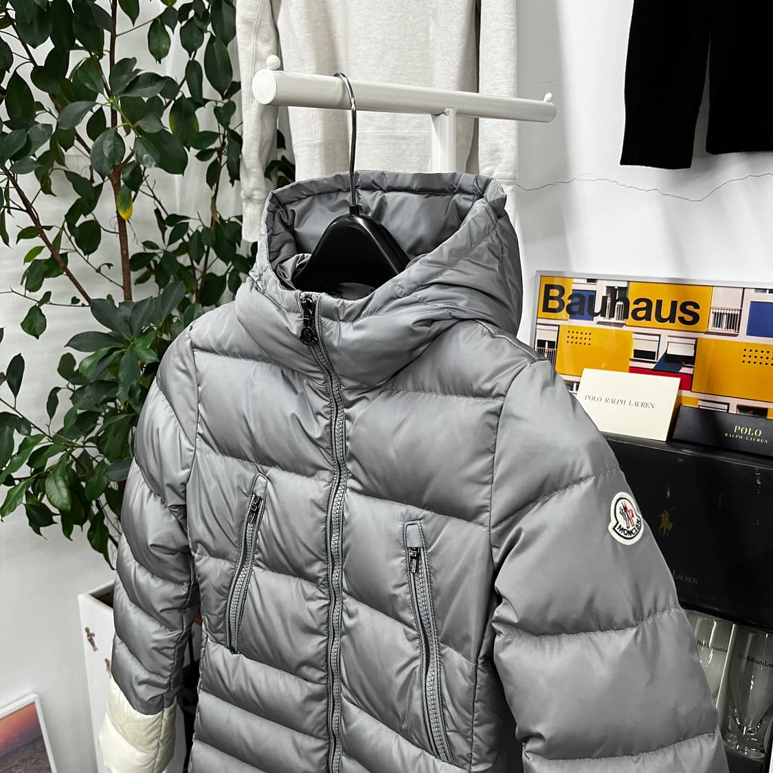 몽클레어 키즈 구스다운 패딩점퍼 10y 상품이미지2