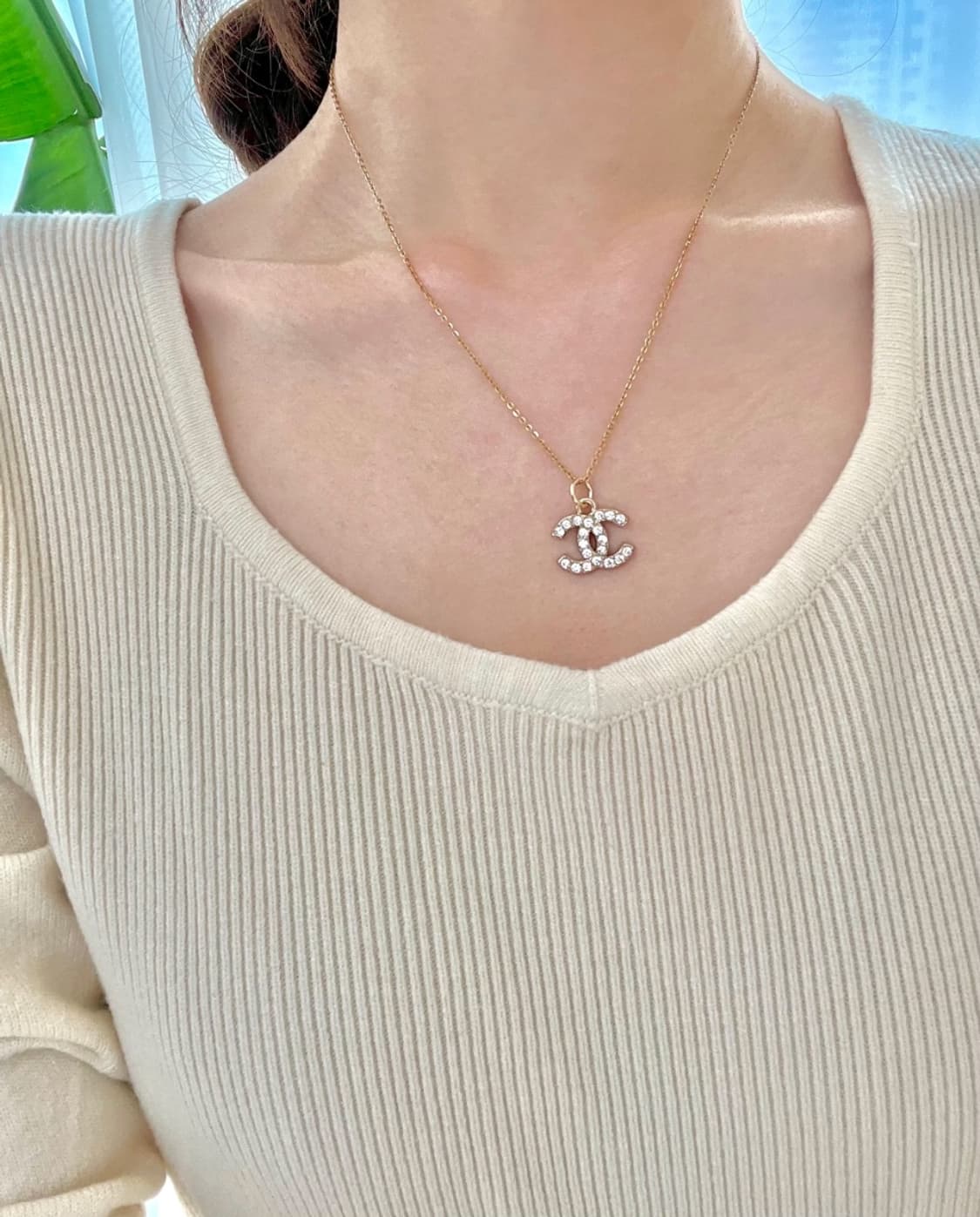 샤넬 로고 큐빅 목걸이 상품이미지3
