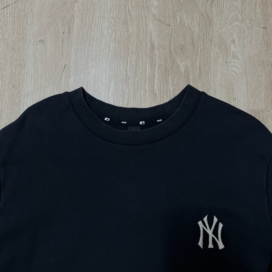 MLB 엠엘비 뉴욕양키스 빅로고 맨투맨 티셔츠 [블랙] L/100 상품이미지2