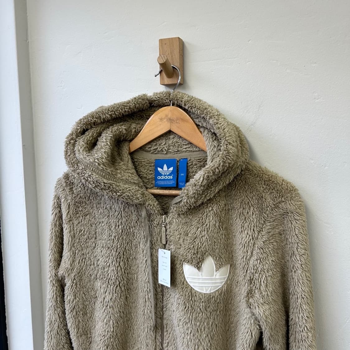 15674 - 아디다스 빅로고 플리스 후드 집업 상품이미지1