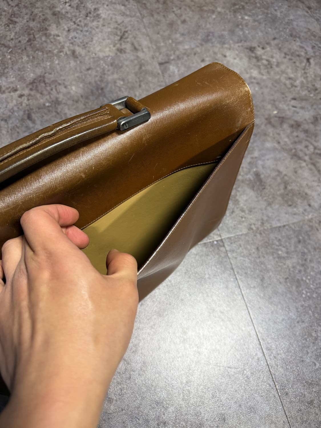 프라다 브리프케이스 상품이미지4