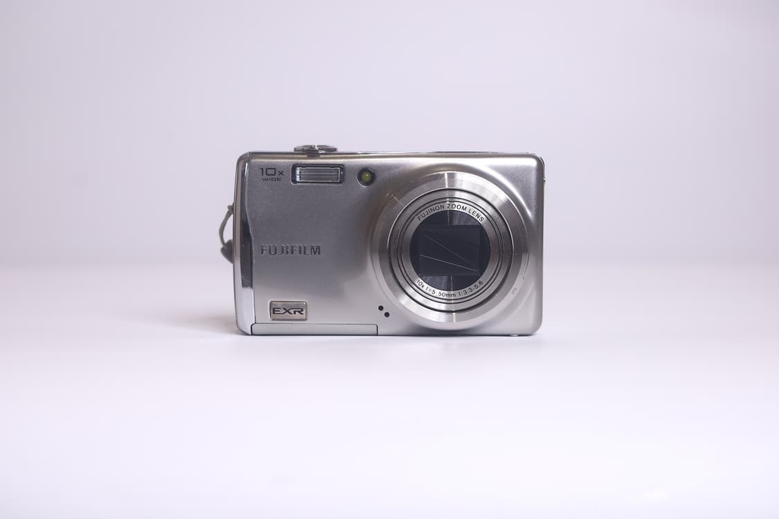 후지필름 파인픽스 F70 EXR 실버 박스셋  ​ 상품이미지2