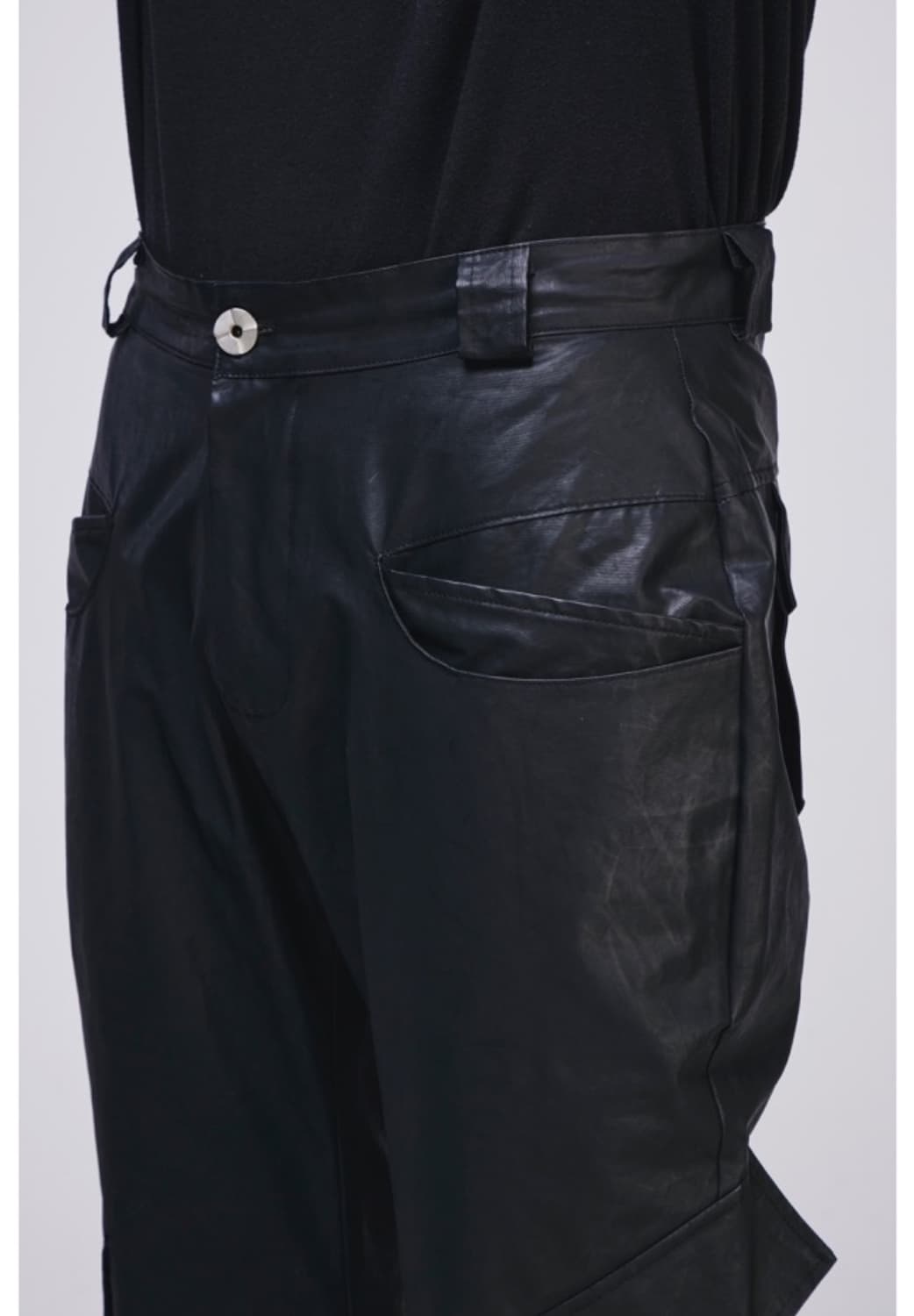 바로크 24FW 코팅 카고 팬츠 팝니다 상품이미지4