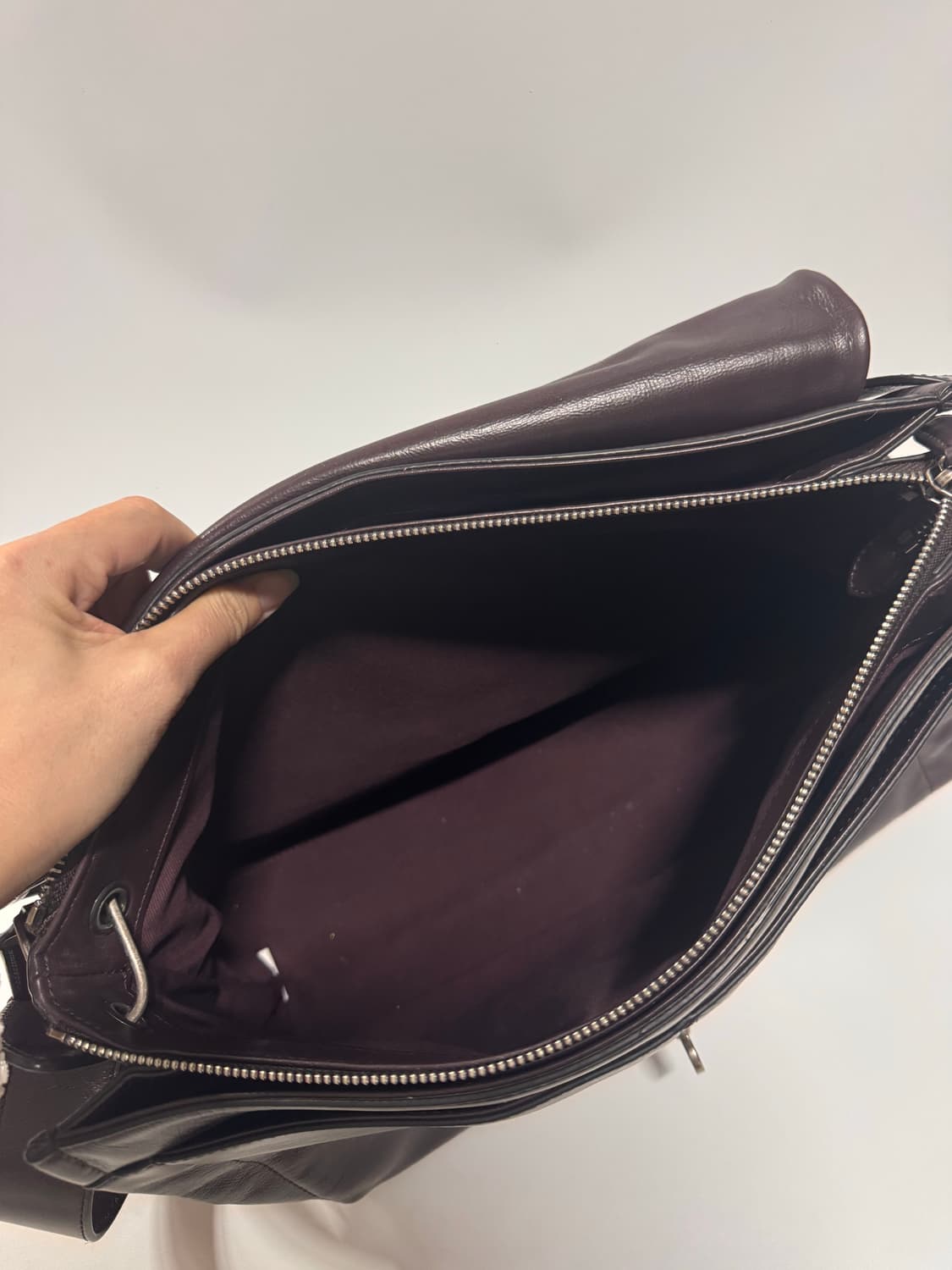 분크 오캄 두 숄더백 라지 버건디 상품이미지2