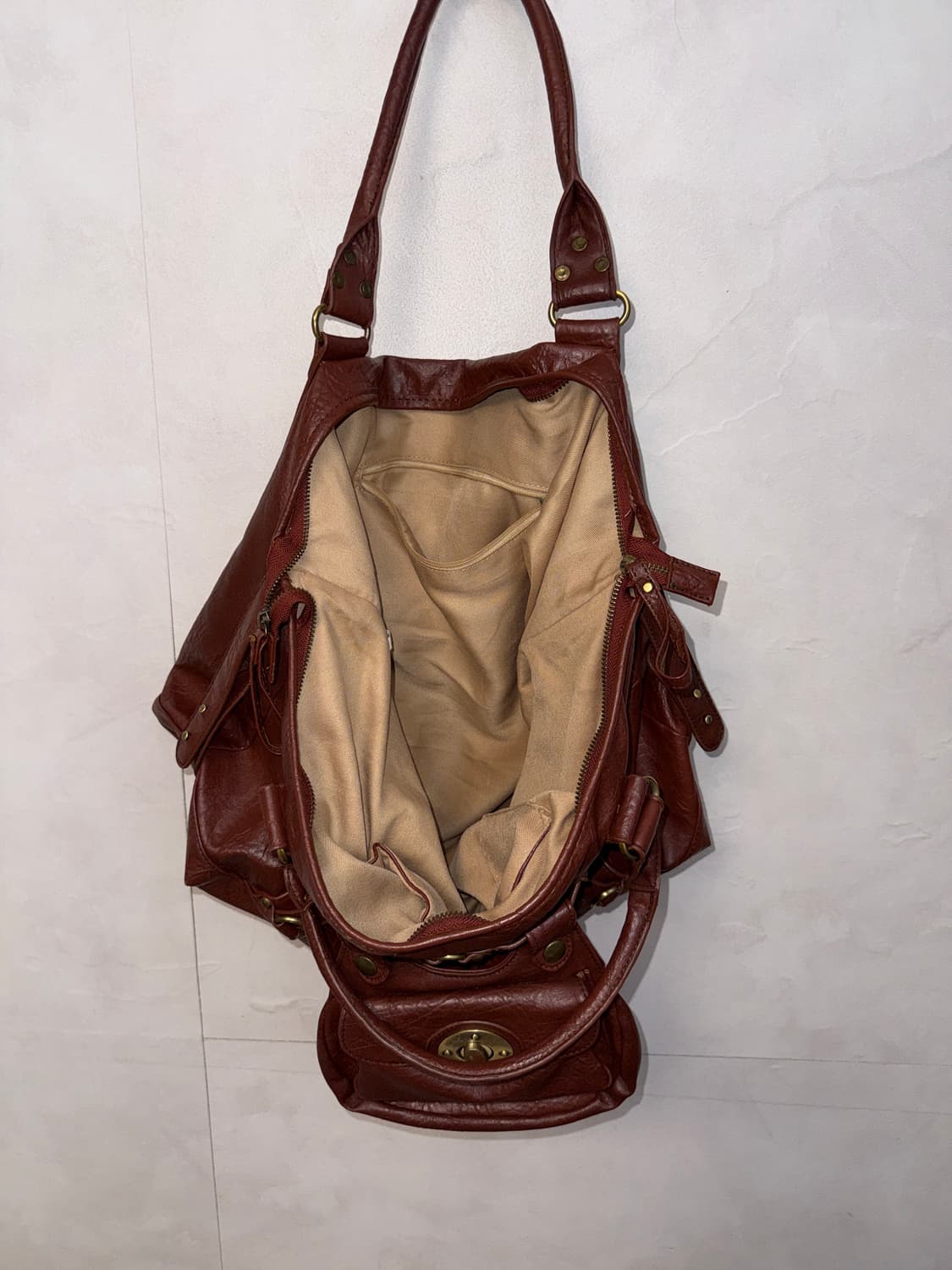 Brown multi pocket buckle tote bag 상품이미지6