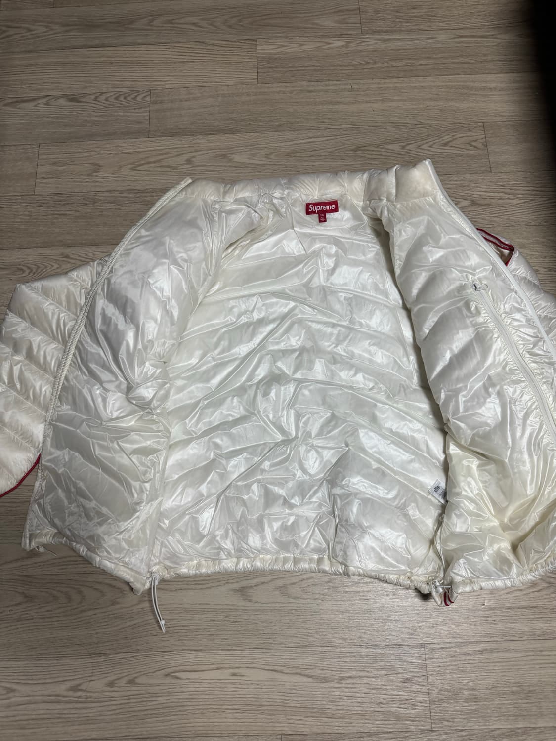 슈프림 마이크로 다운 자켓 화이트 경량패딩 상품이미지7