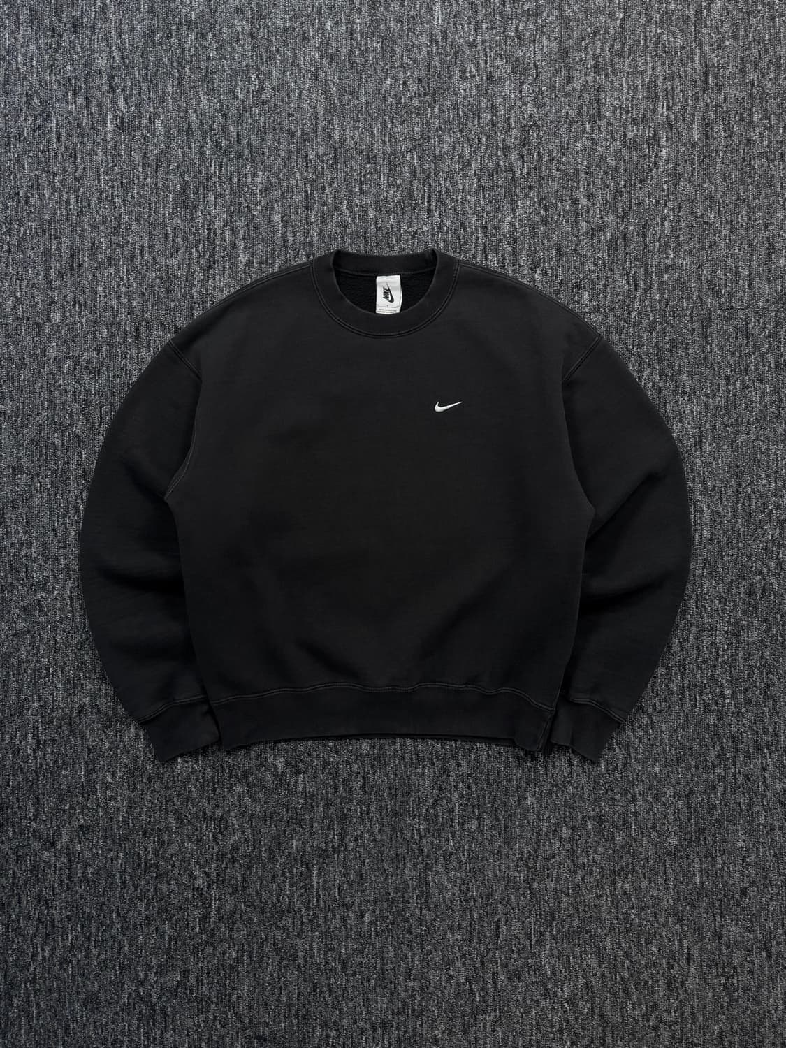 나이키 NRG 솔로 스우시 블랙 맨투맨 상품이미지3