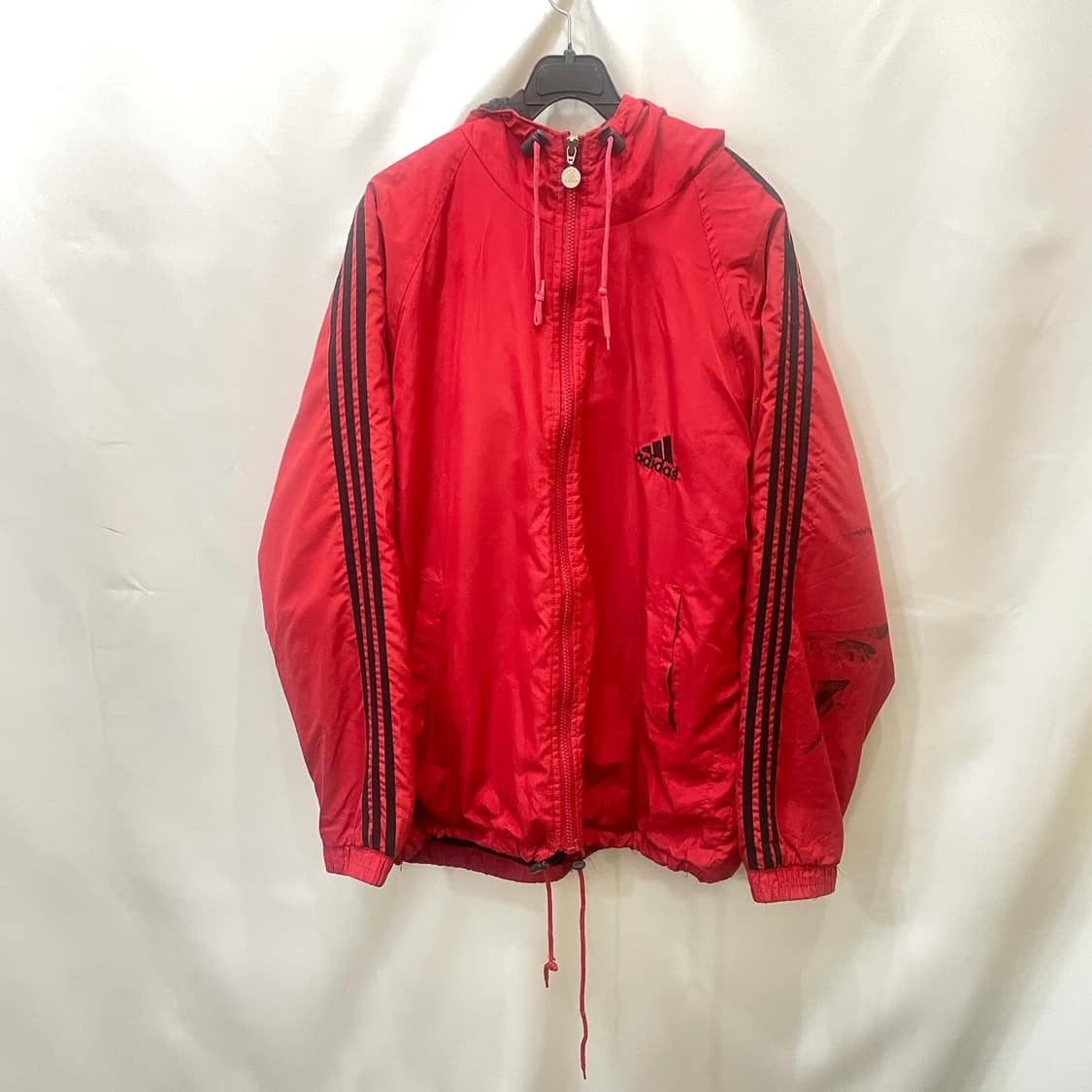 아디다스 레드 바람막이 자켓 상품이미지2