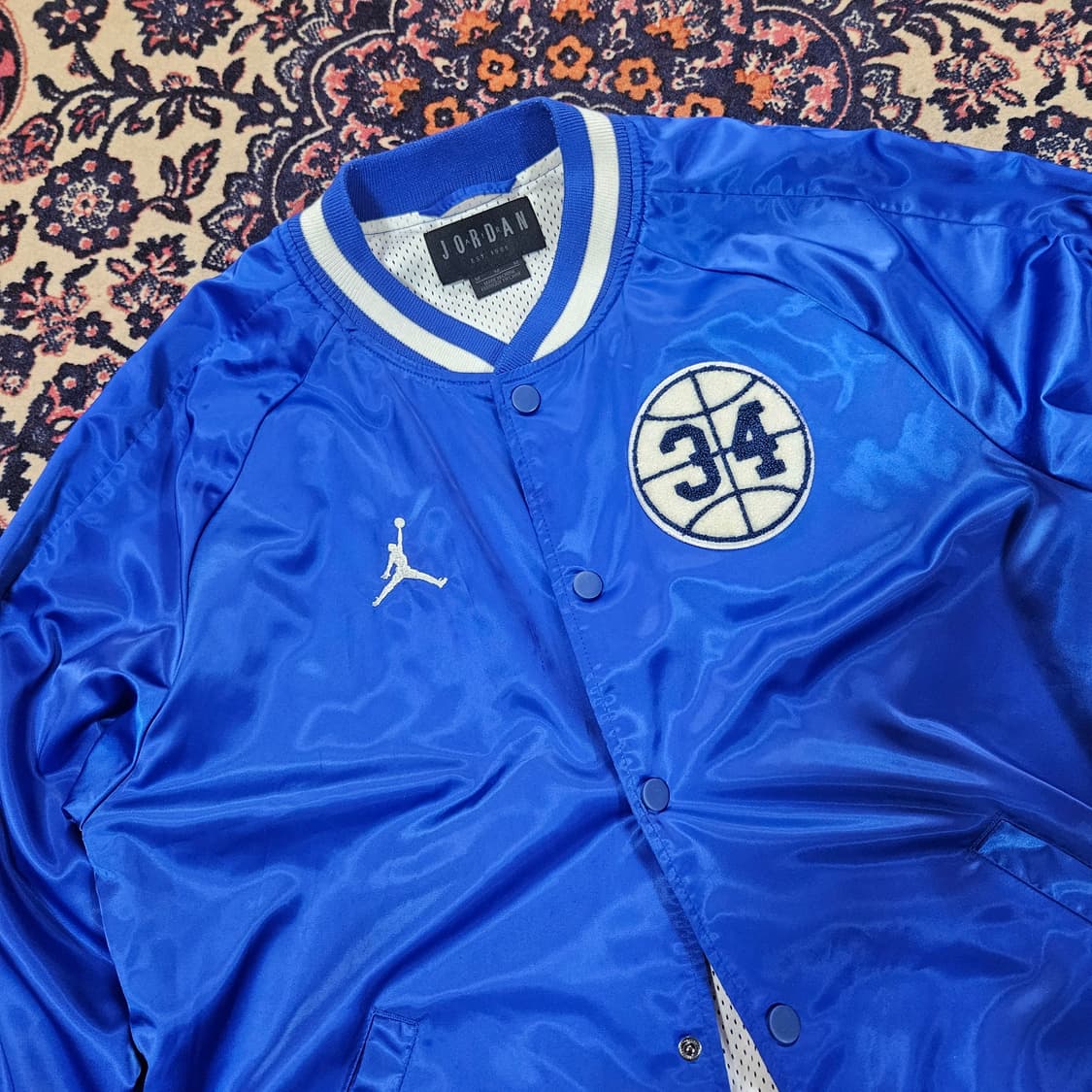 조던(JORDAN) x 40Acres 사틴 유광 로얄블루 자켓 상품이미지8