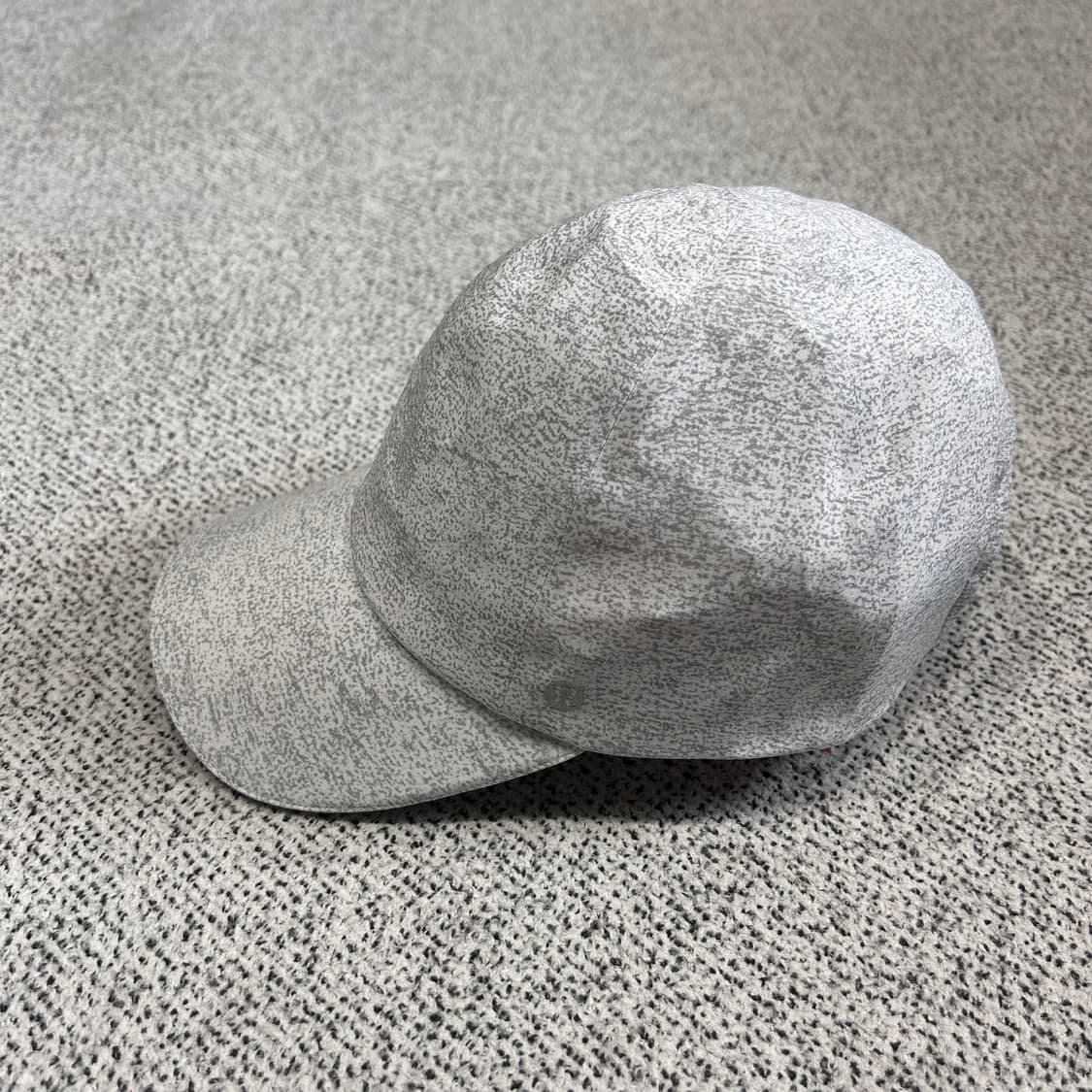 룰루레몬 캡 상품이미지2