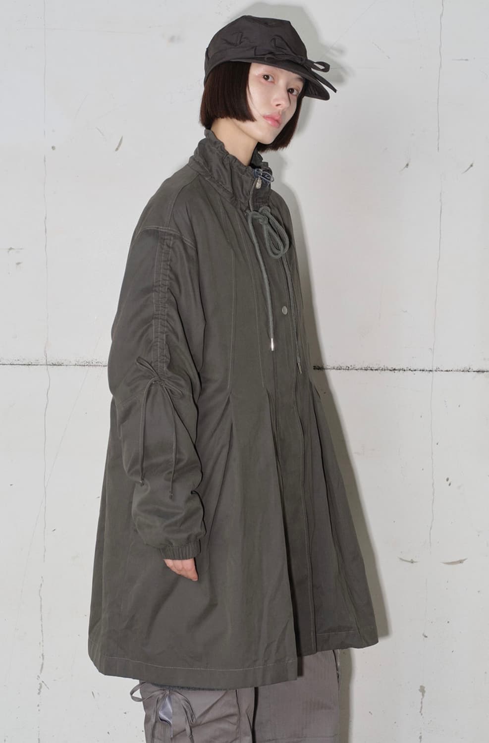 타입서비스 Pleated fleece long jumper 차콜 상품이미지5